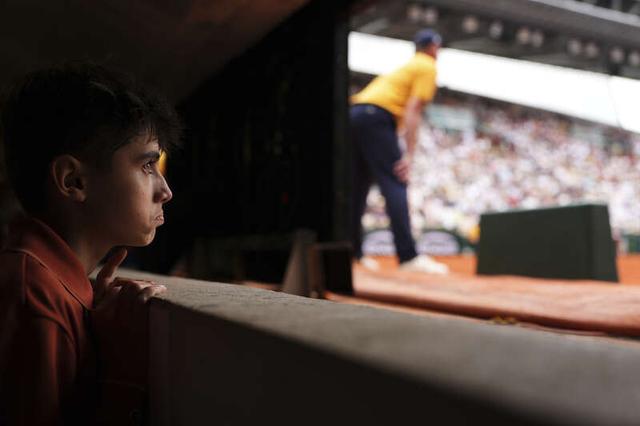 识别其当前 识别其当前