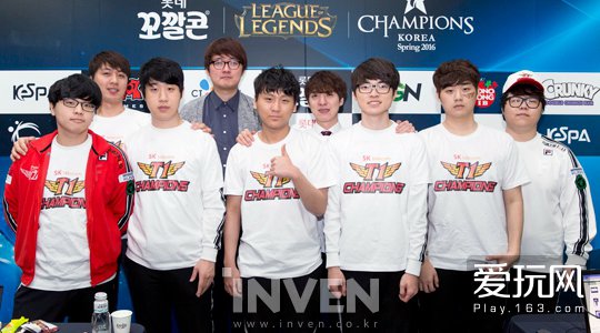 大小王与炸 大小王与炸